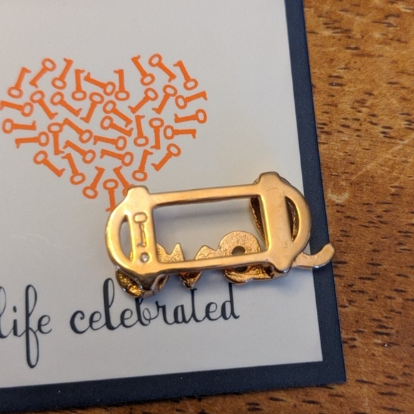 Keep collective love charm - Picture 3 of 3